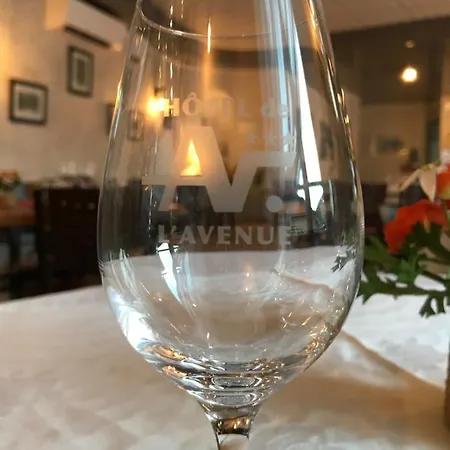 L'avenue Отель