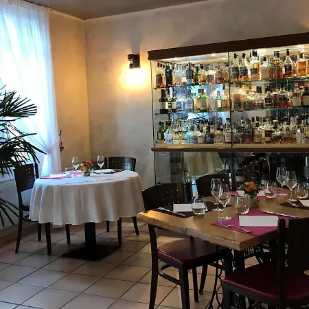 L'avenue 3*